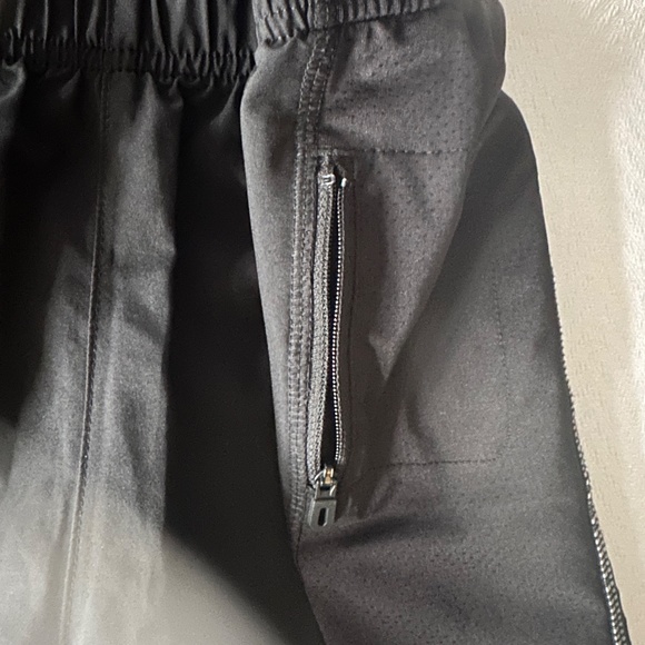 Reebok Shorts, Size M, Black - Picture 3 of 13